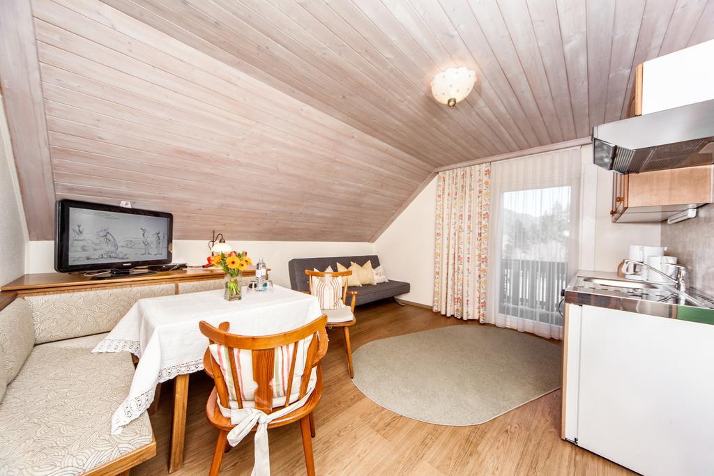 Kraners Alpenhof Bio Bed And Breakfast Pension Weissensee Eksteriør bilde